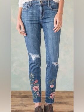 Driftwood Jackie embroidered ankle denim jeans size. 28 x 28